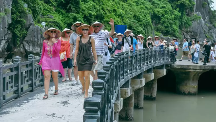 vietnam tourist visa extension 